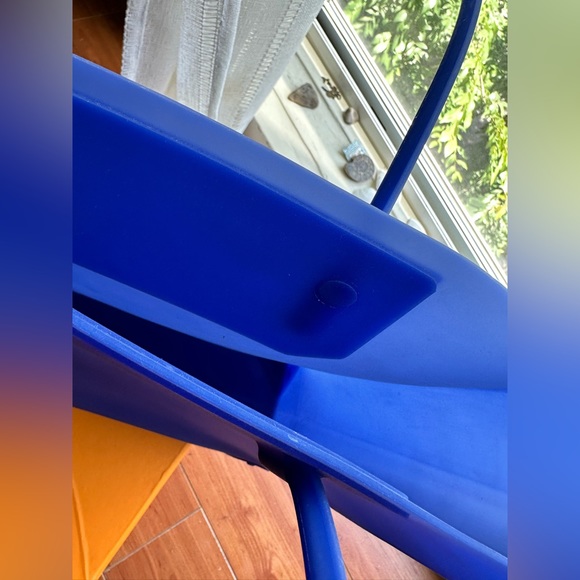 Authentic Alexander Wang Silicone Prisma Tote - Picture 2 of 6